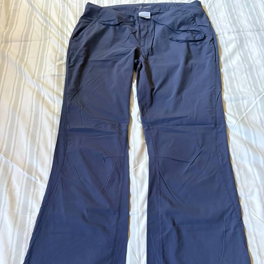 Women's Columbia Omni-Shield Advanced Repellency Pants -- NWOT